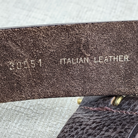 Women's Italian Leather Adjustable Buckle Floral Embroidered Belt - S/P - Picture 5 of 6